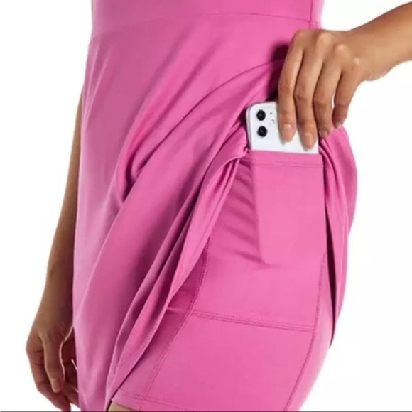 NWT Gap Fit active tank dress pink - size medium - Picture 4 of 9